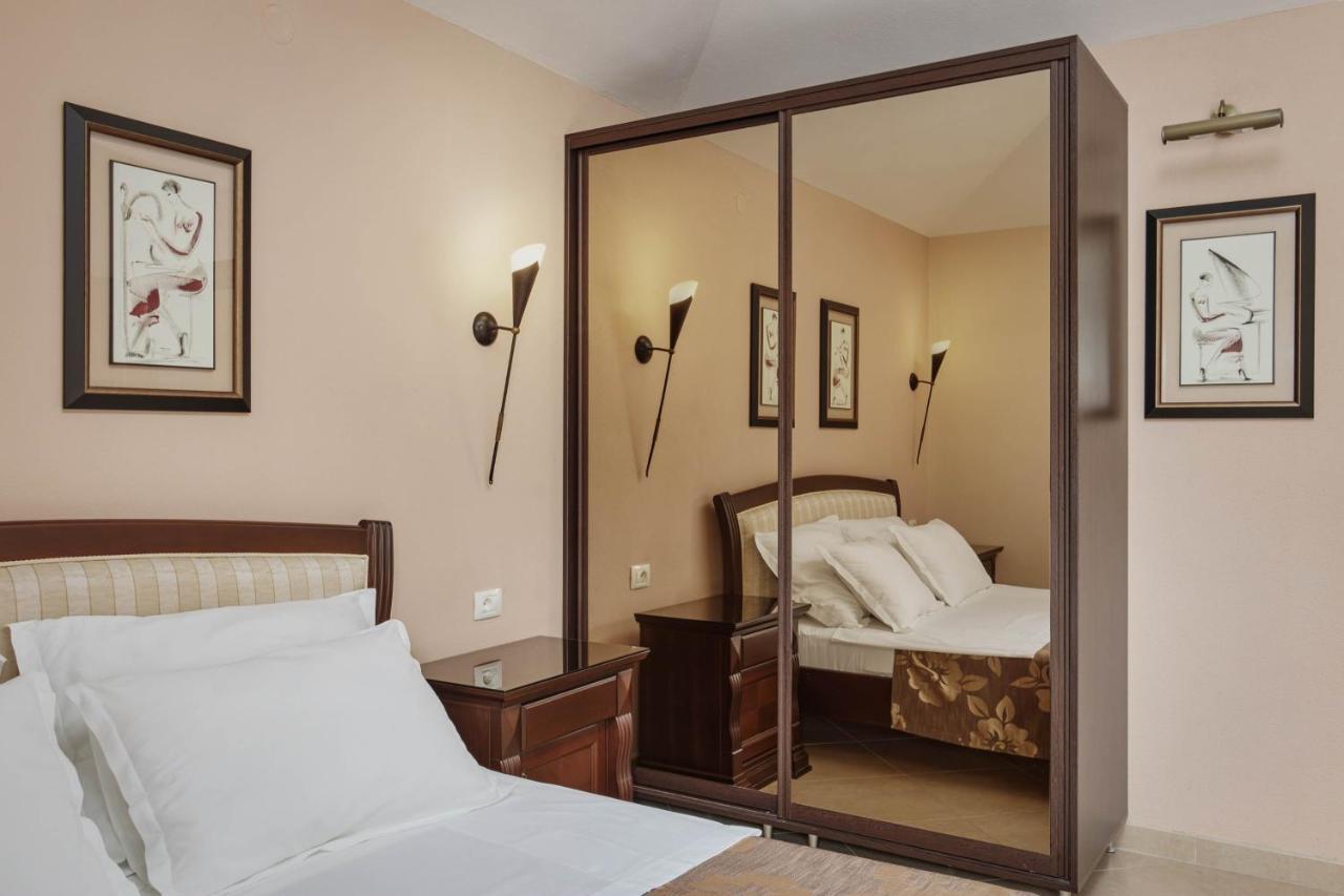 Apartments Djuranovic Kotor Luaran gambar